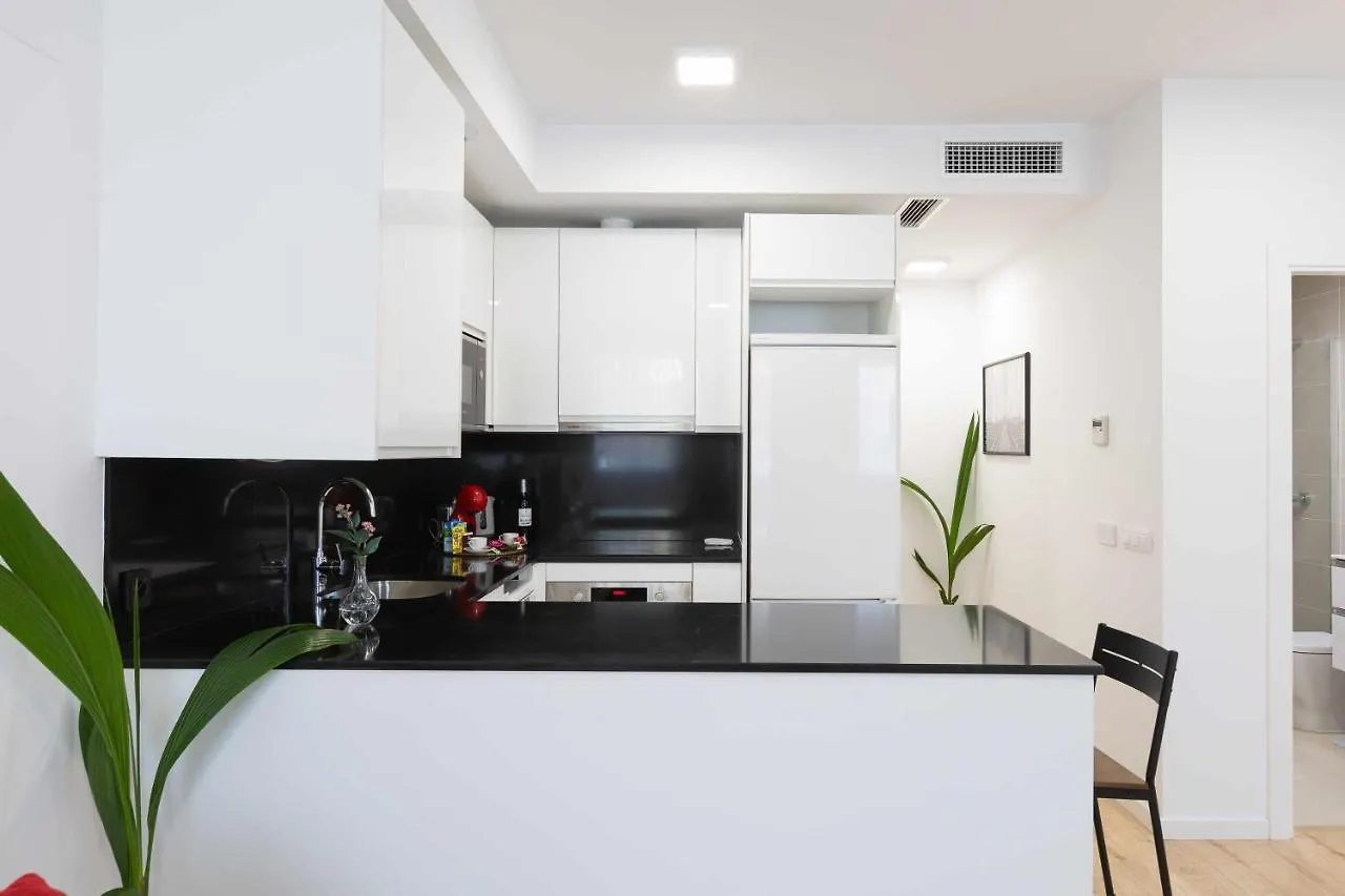 Cosmopolitan Loft & Malaga Beach