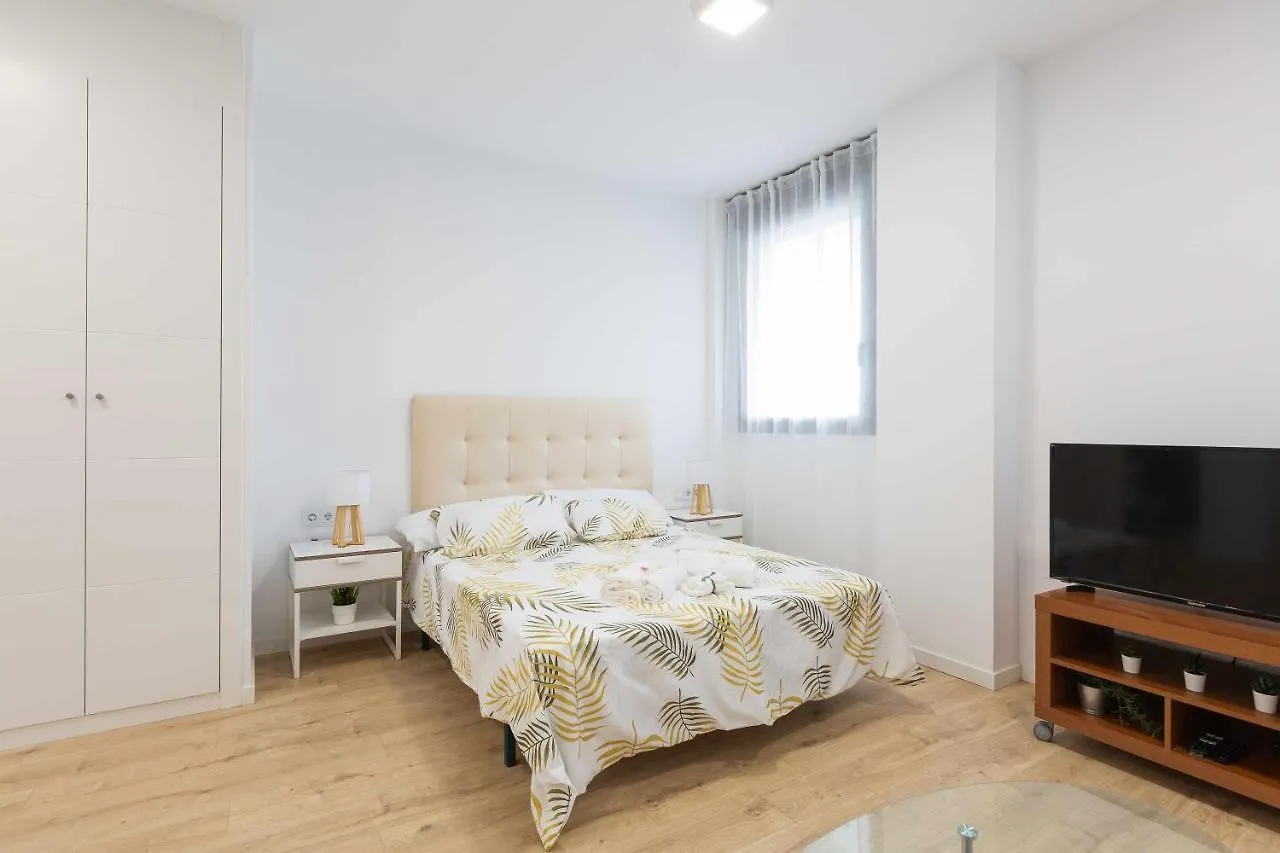 Cosmopolitan Loft & Malaga Beach 스페인